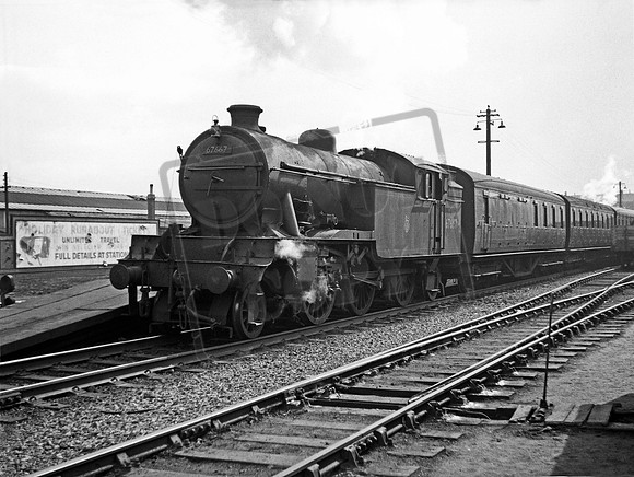 67667 1958-04-13 Cowlairs