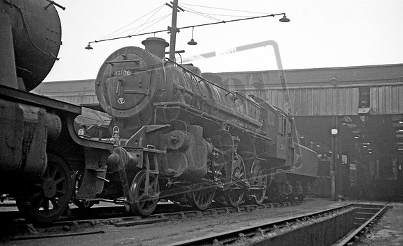43106 1967 Lostock Hall