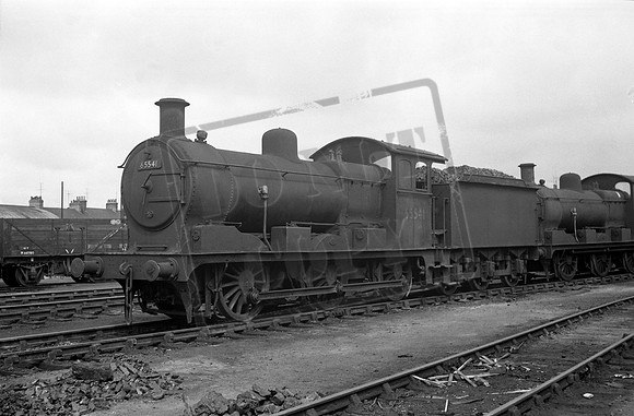 65541 1950s Yarmouth Beach shed