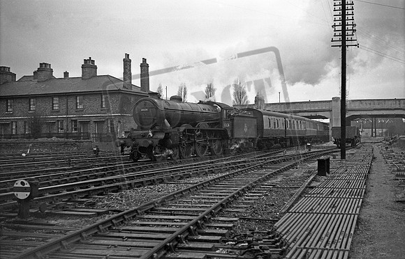 61634 1950s Peterborough East station