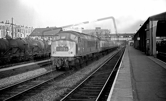 D106  1970-06 Kensington