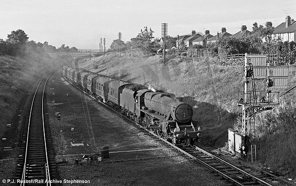 45222 1966-09 Rugby Central