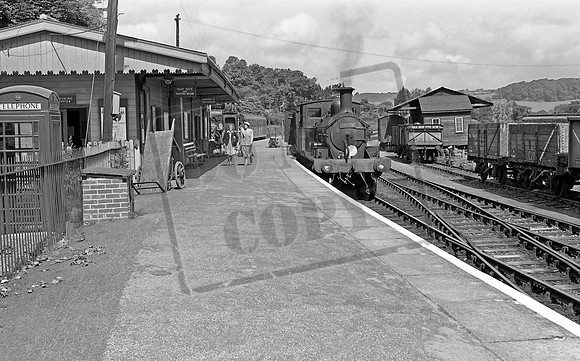 30584 1956-07 Lyme Regis Station