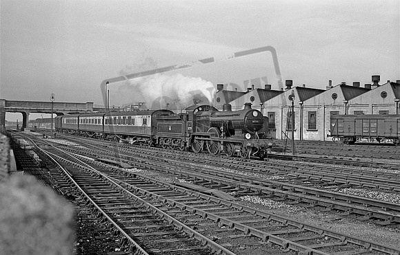 31739 1957-03 Ramsgate Station