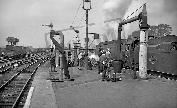 34054 1960s Salisbury Station