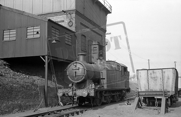5669 1950s Radyr