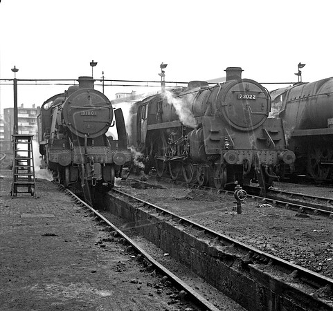 31801 73022 1963c Nine Elms