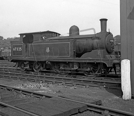 67325 1956-06 Malton shed