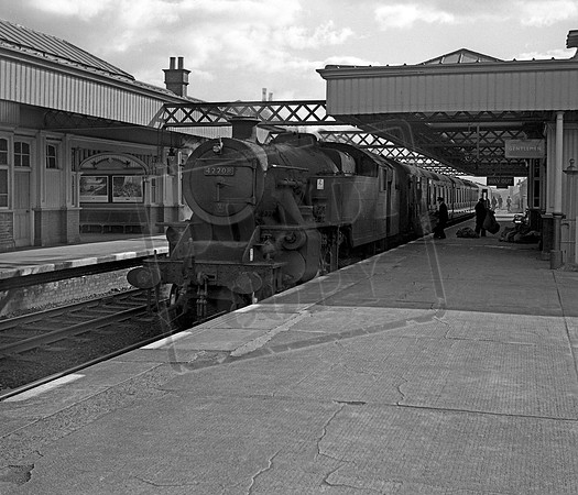 42208 1962-03-13 Coatbridge