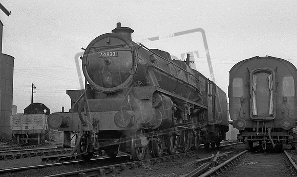 44830 1962-10-07 Northampton
