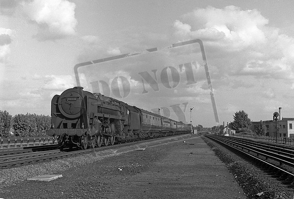 70031 1959-08-15 Harrow
