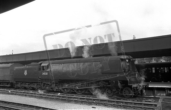 34038 1950s Exeter Central