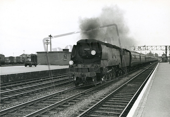 34094 1961-03-18 Eastleigh Station