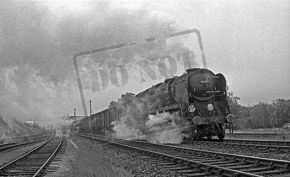 34095 1966 Weymouth