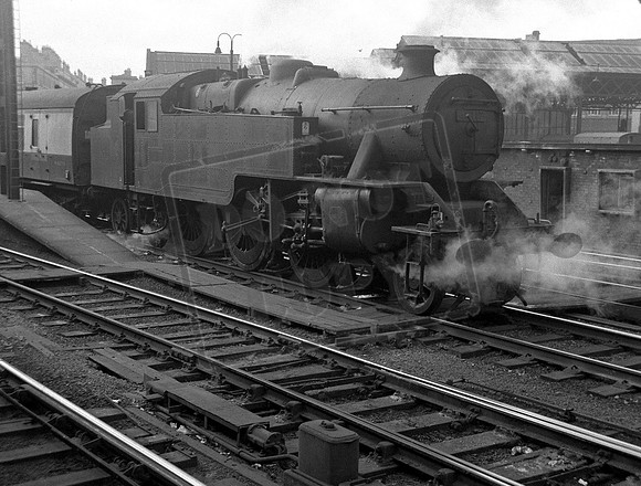 42117 1950s Euston