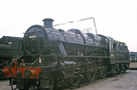 42954 1964-10-11 Swindon Works