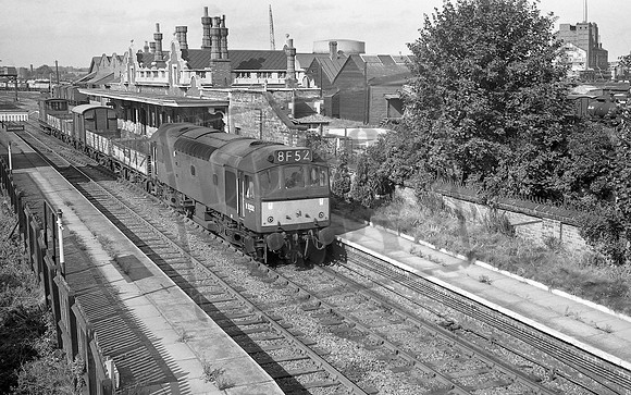 D5252 1965-09-20 Northampton Bridge Street