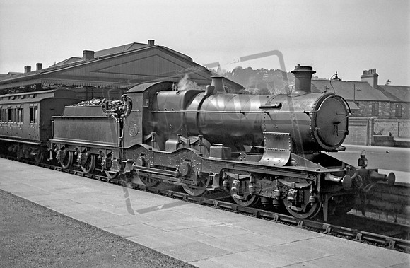 3340 1933-04-16 Newton Abbott