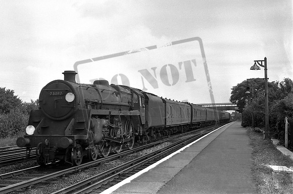 73087 1960s Raynes Park
