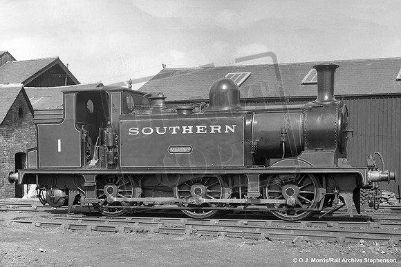 W1 1933-08 Newport IOW