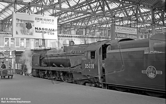 35028 1967-06-08 Waterloo