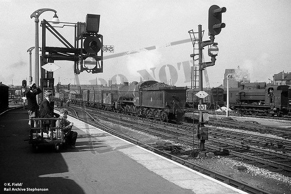 63942 1950s Doncaster