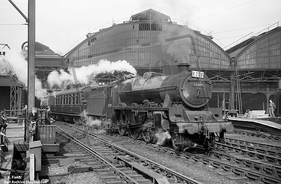 45709 1953c Manchester London Road
