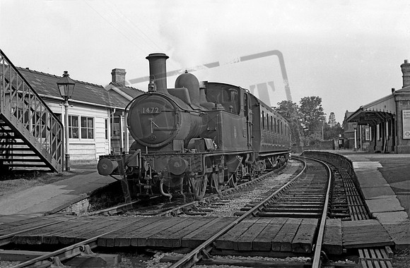 1472 1960-06-18 Lydney Town