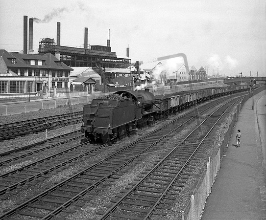 64776 1956-06-07 Stratford Market