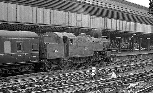 42121 1965-09 Preston