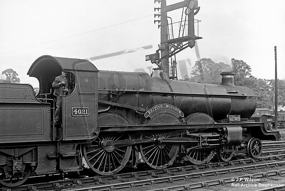 4021 1937-06-27 Is it Basingstoke?