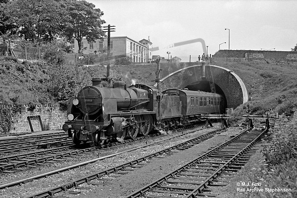 31619 1952-06-02 Southampton