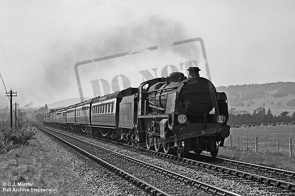 1631 1930s Deepdene