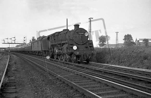 73110 1966-08 near Eastleigh