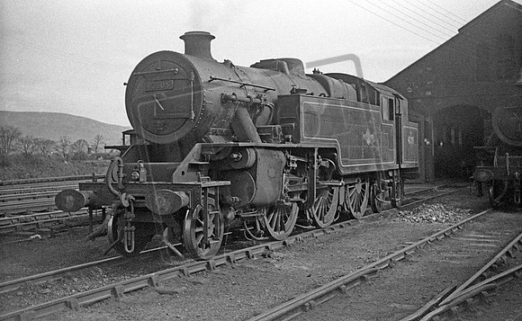 42205 1961-04-08 Beattock
