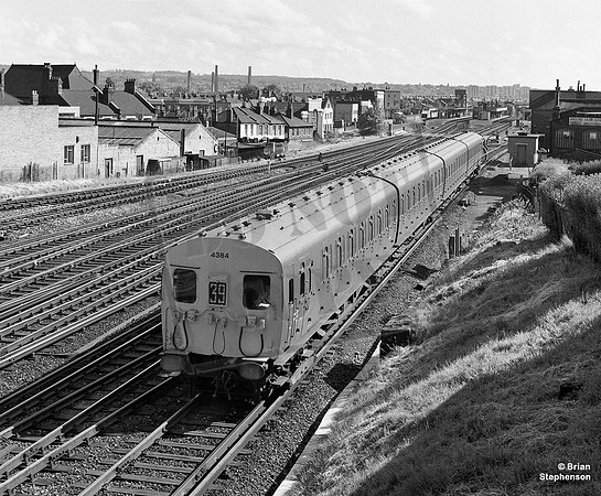 EMU 4384 1967-06 Norwood Junction
