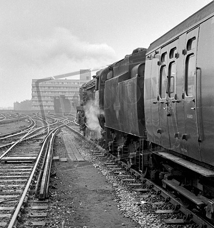 34098 1966-07  Waterloo