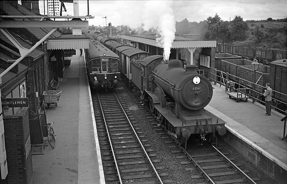 62561 1956-07 Wymondham Junction