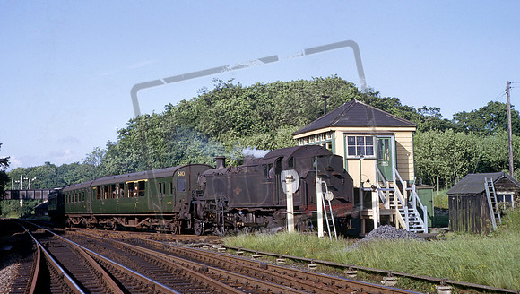 82028 1964-06-05 Lymington Junction