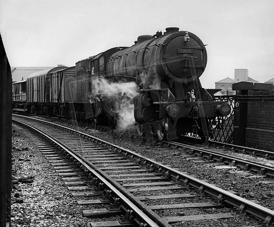 90038 1960s Nottingham Weekday Cross