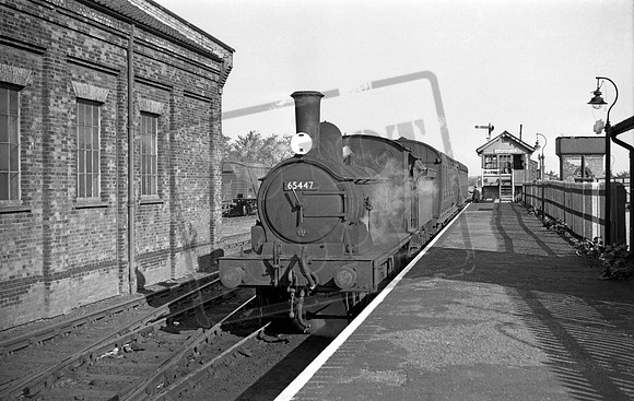 65447 1956-04 Aldeburgh