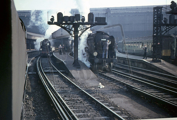 34098 1967 London Waterloo