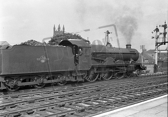 5063 1957 Leamington Spa