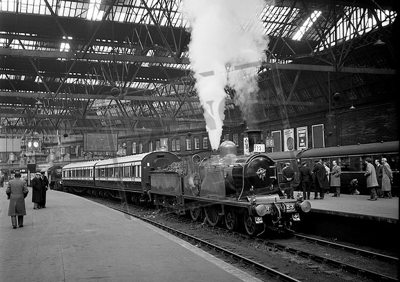 123 1960s Edinburgh Princes Street