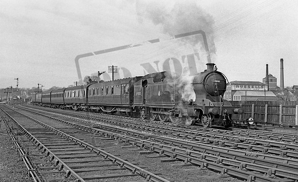 69888 1955-04 Malton