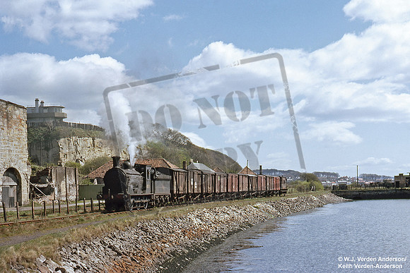 65323 1963-04 Charlestown