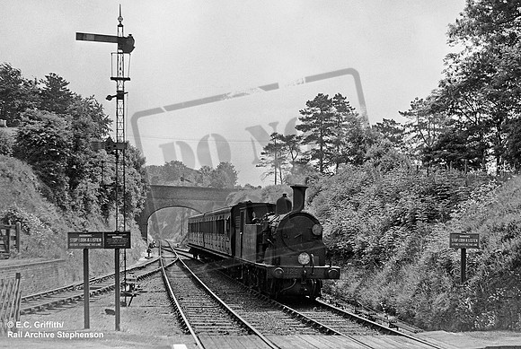 125 1947-06-01 Alresford