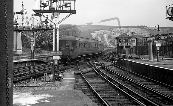 EMU 2045 1961 Lewes