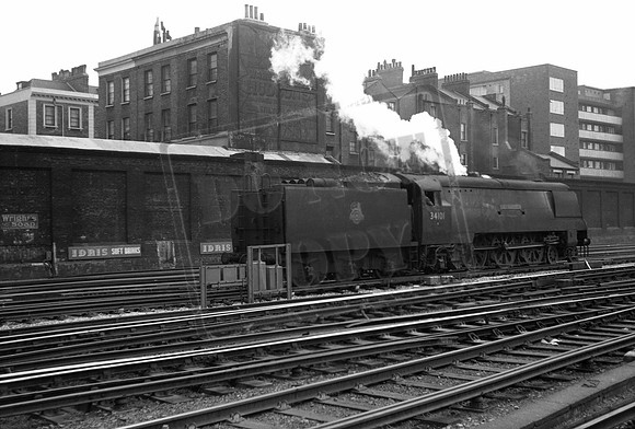 34101 1954 Victoria