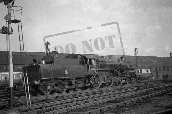 75010 1959-08-18 Gloucester Central-ROneg-186